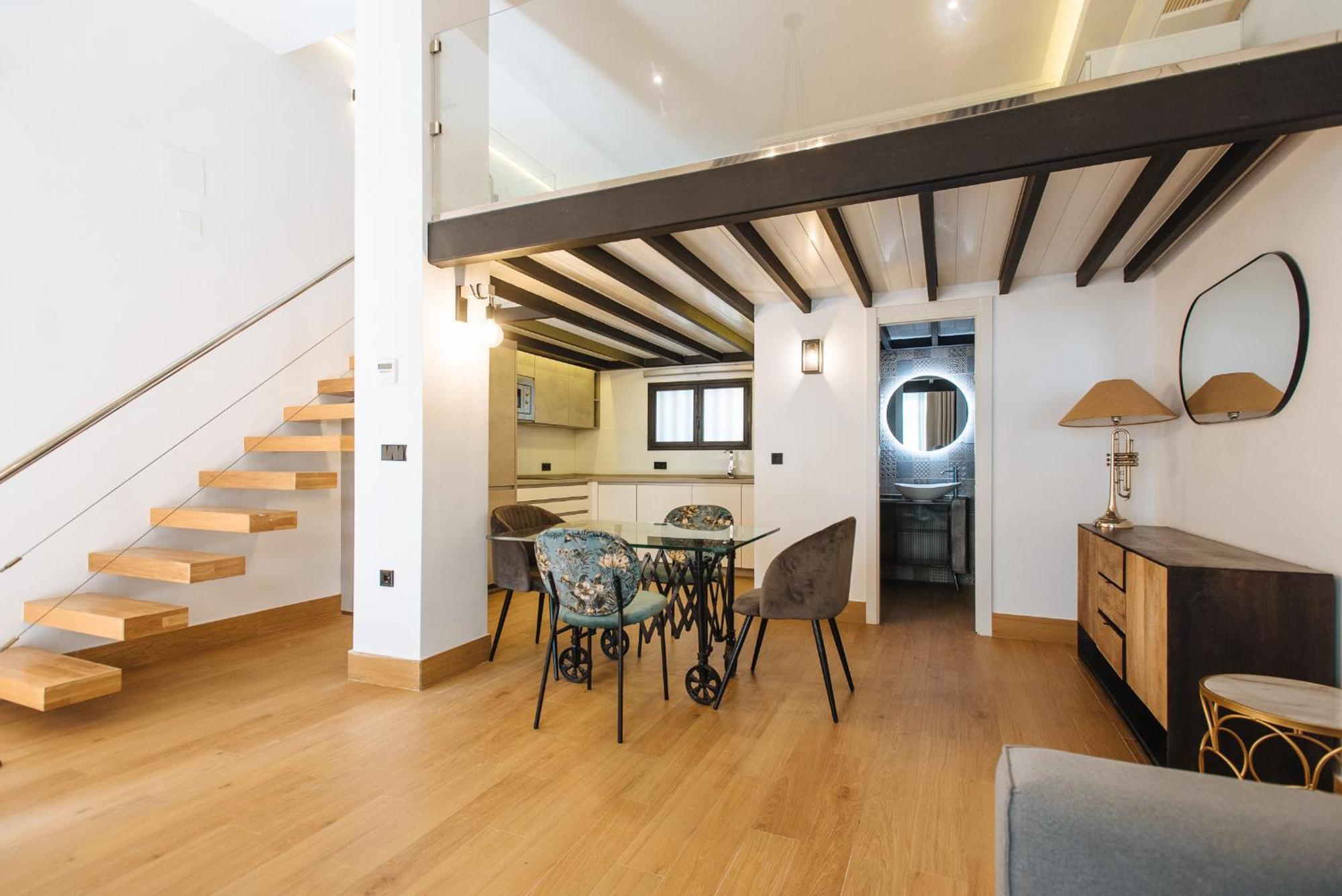Appartamento Loft Patricia Nervion Siviglia Esterno foto